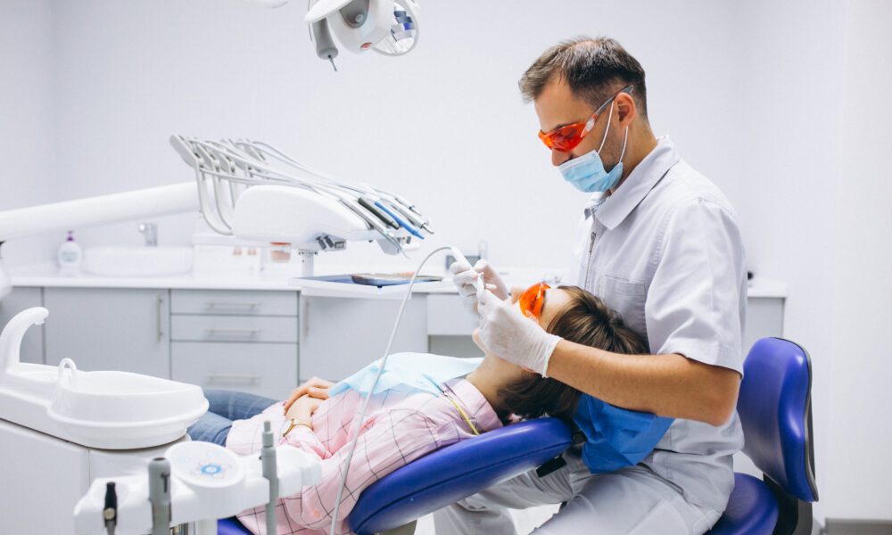 no-more-fear-at-the-dentist:-how-laser-technology-is-changing-smiles-in-brooklyn