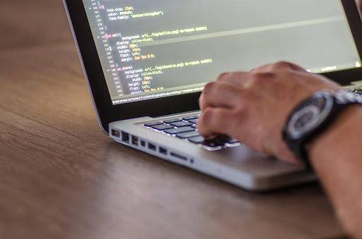 how-netsuite-solves-real-problems-for-real-industries:-from-shipping-to-construction
